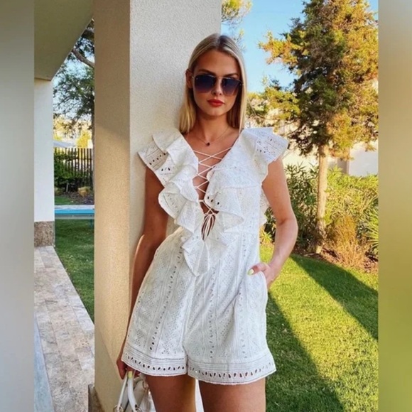 Choosy Pants - Riviera Romper Laced Corset Plunge Front Lined White Eyelet Material Choosy NWT